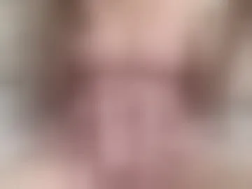 bellas-boobies