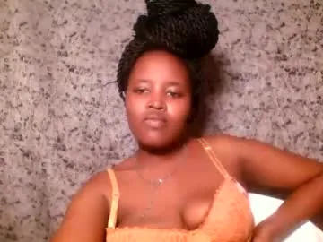 brunette-naturalbeauty