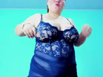 chantal-bigboobs01