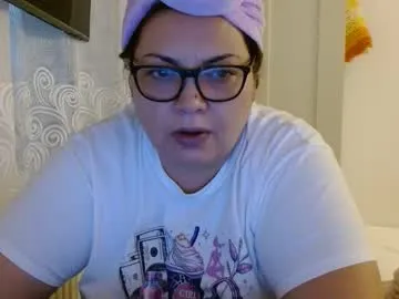 curvymomylore