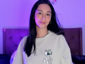 emily-rodriiguez1