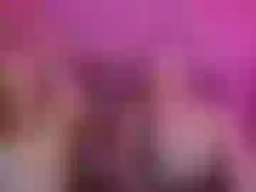 hanna-kiss3