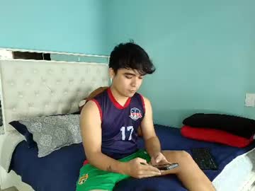 horny-steven-room