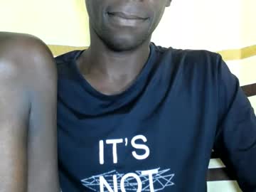 hornycums23