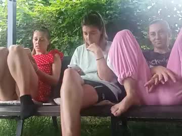 hotfallinganna