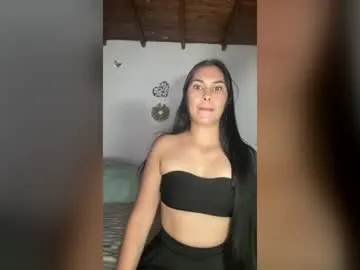 isabella-luxx22