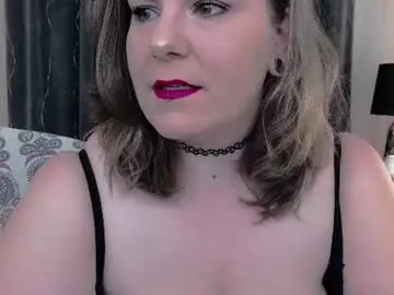 lady-2xl