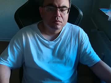 latexboy893