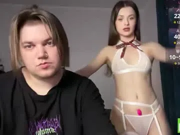 lovelly-mooncouple
