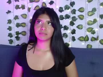 melanie-18-