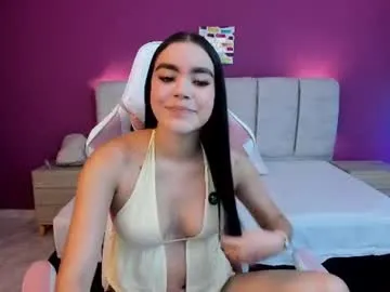 mia-pinkyy-