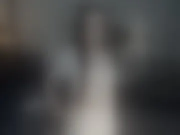mia-thooorn