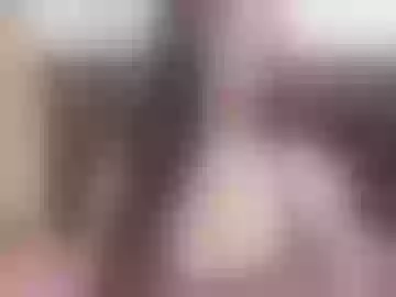 mia-tits