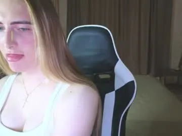 moni-noir