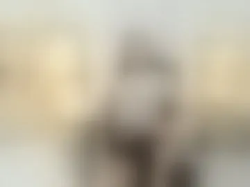 moon-ariana0