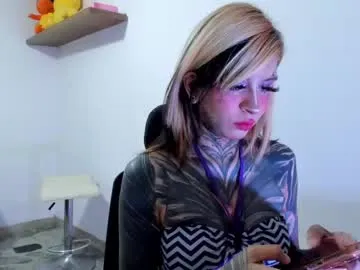 nicki-1