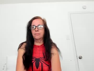 submissivepeachgoddess