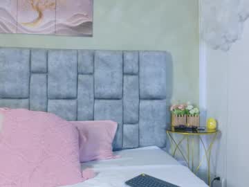 tiffanyebony-