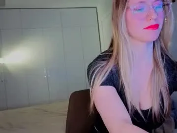 vikkie-sexygiiiirl-xoxo