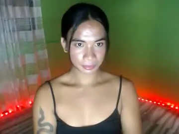 yourdreamgirl-ashley