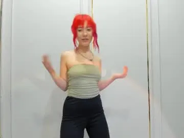 yuna-starr